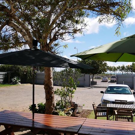 Geraldton Backpackers Hostel Ngoại thất bức ảnh
